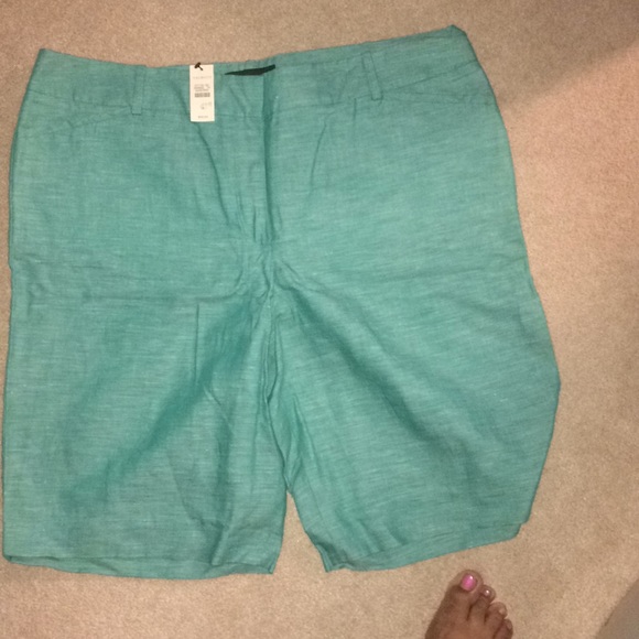 Talbots shorts - Picture 3 of 3
